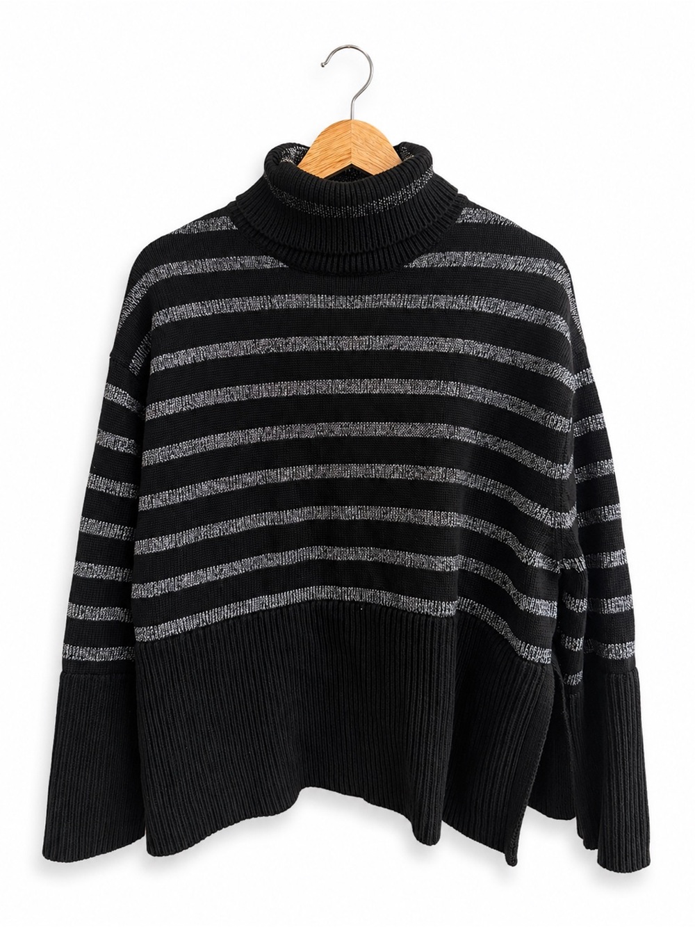 Gap NWT Split-Hem Stripe Turtleneck Sweater Black/Silver Size S